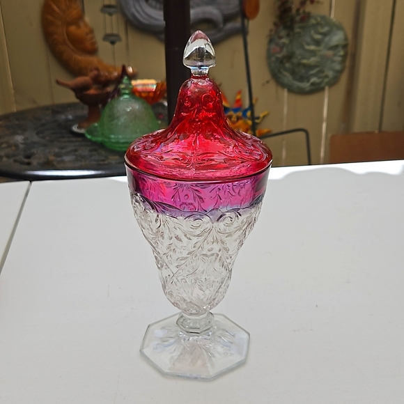 Very Elegant Vintage Candy Dish - Picture 1 of 3
